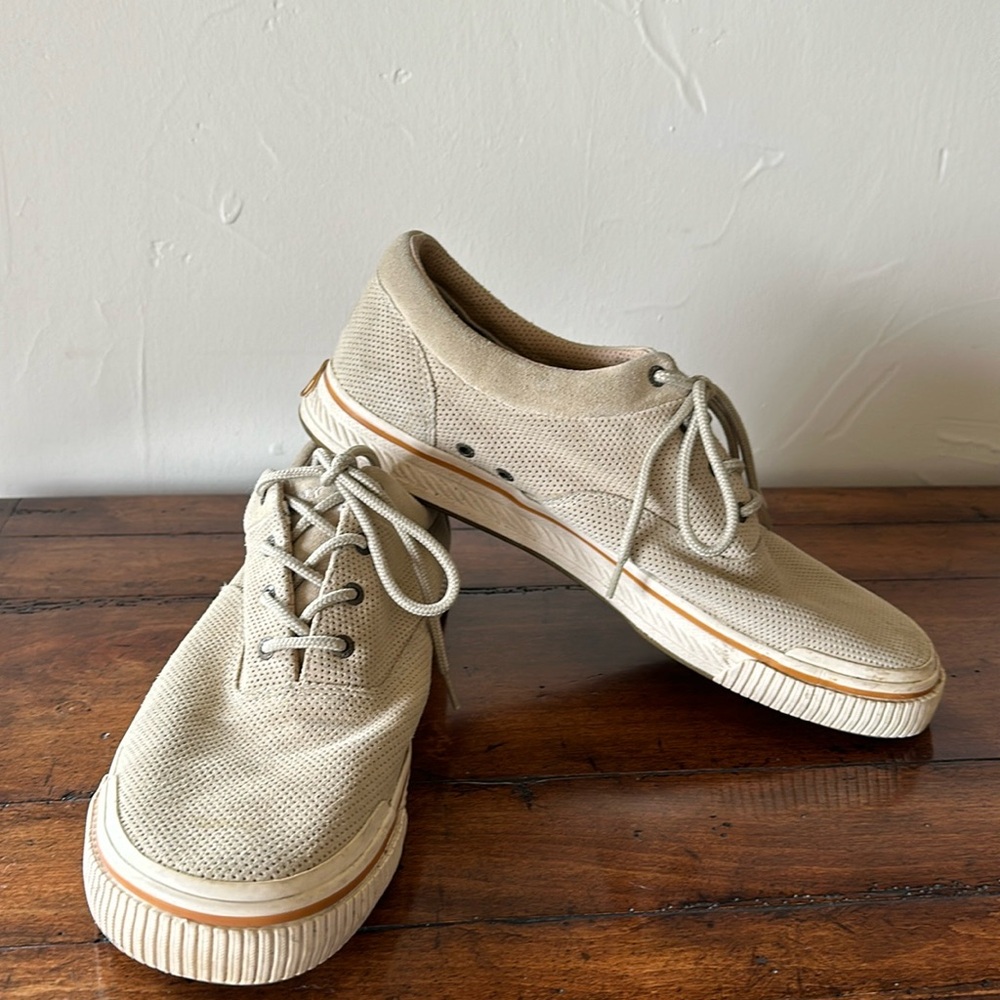 Tommy Bahama Men’s Shoes